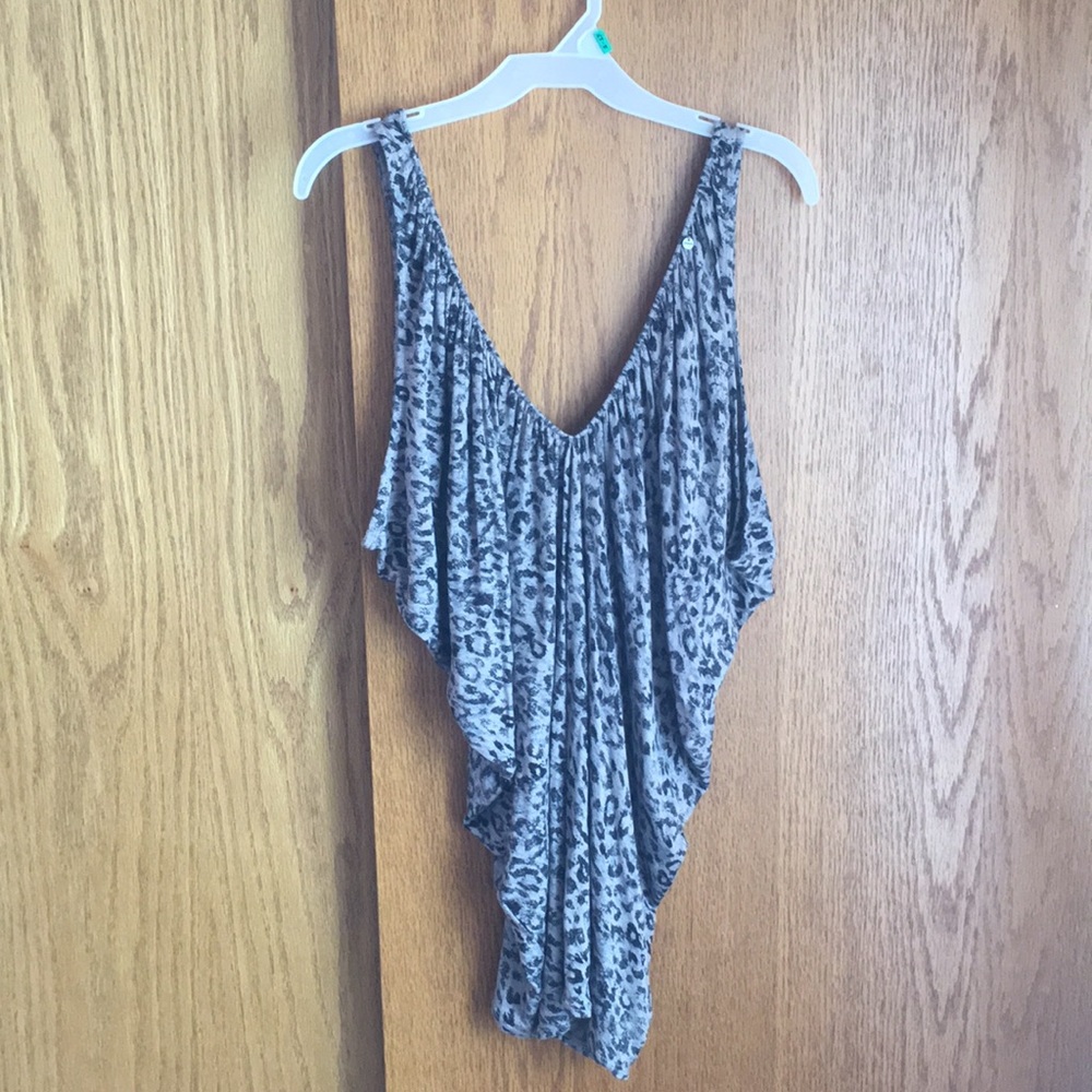 GUESS Leopard Print Tank Top✨
